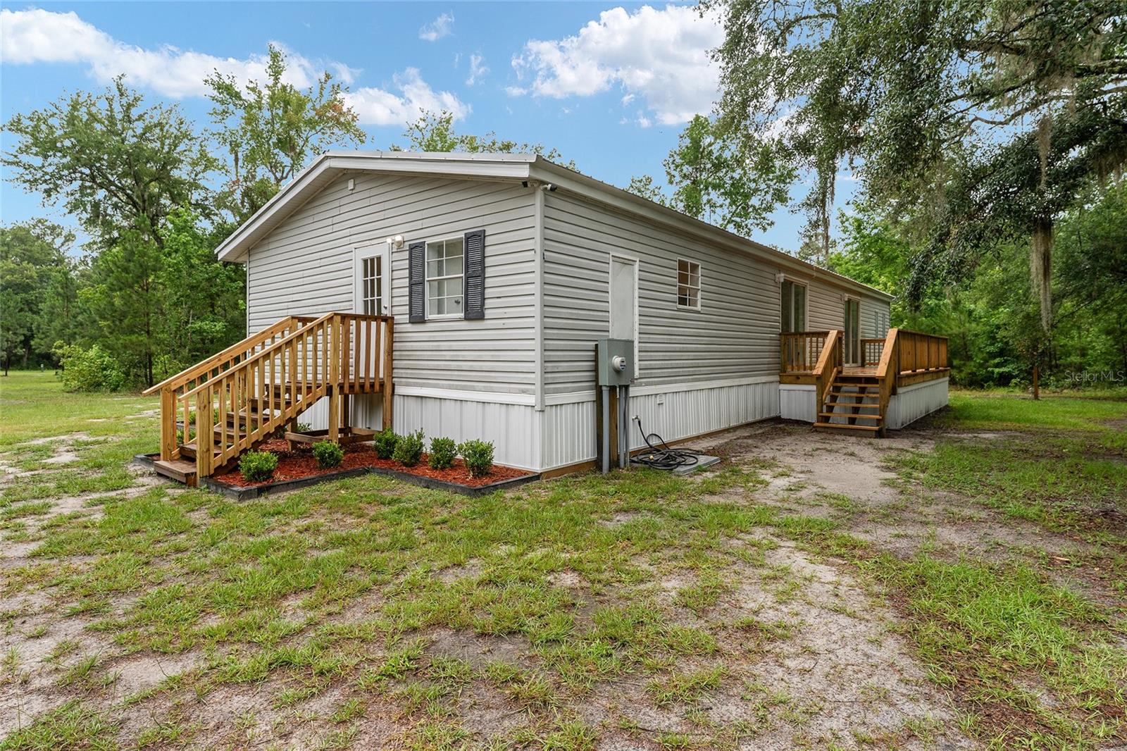 SADDLE BROOK ESTATE - Residential