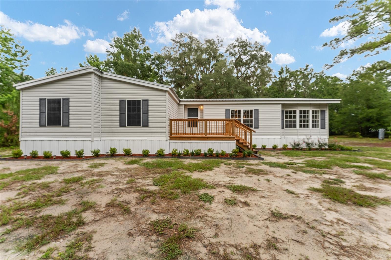 SADDLE BROOK ESTATE - Residential