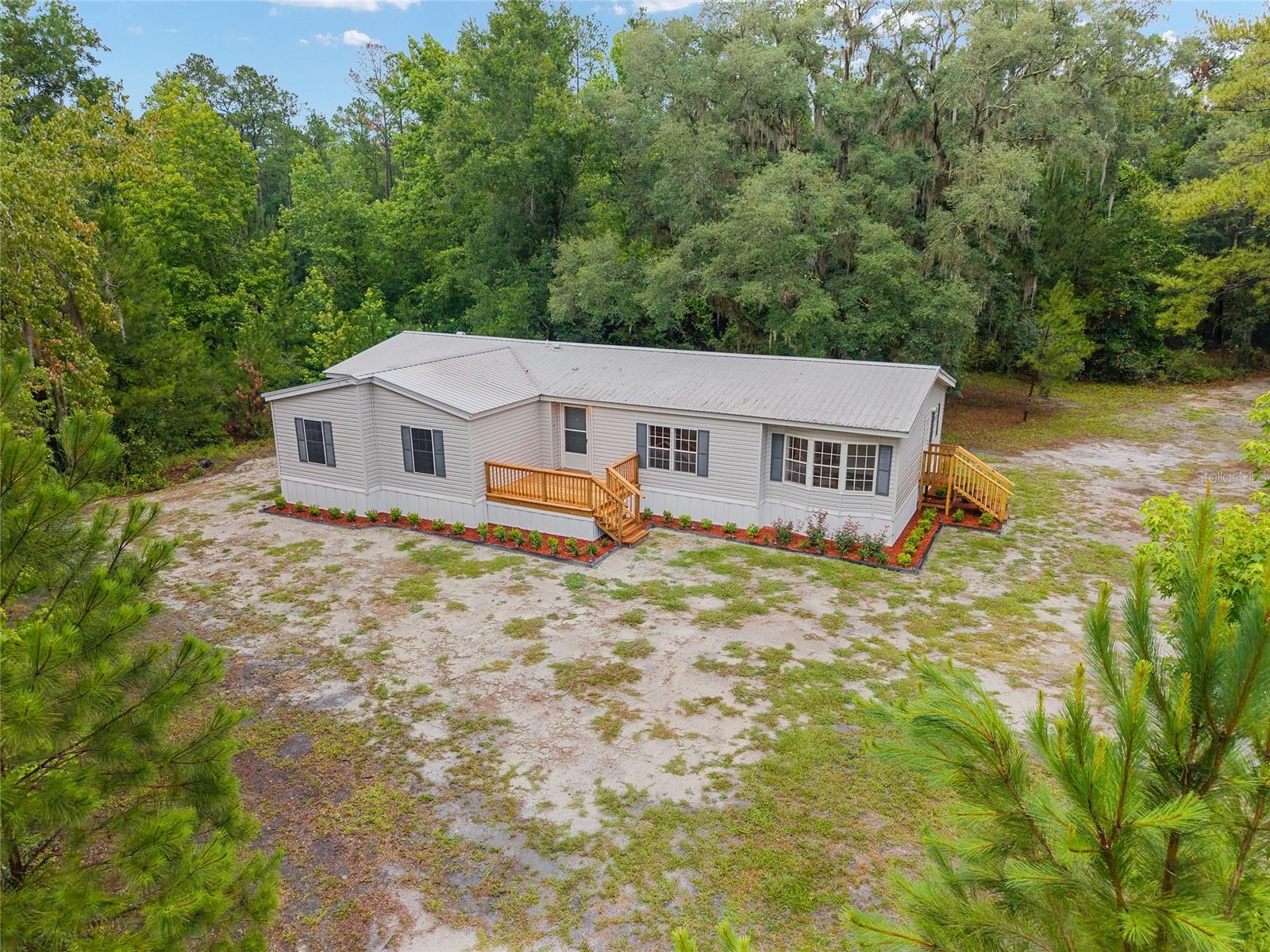 SADDLE BROOK ESTATE - Residential