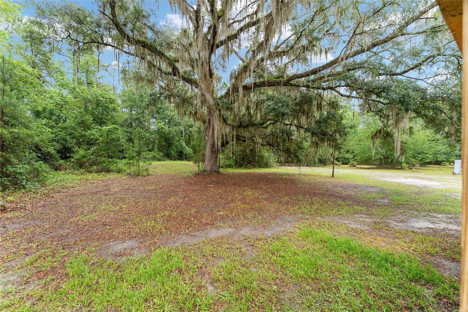 SADDLE BROOK ESTATE - Residential