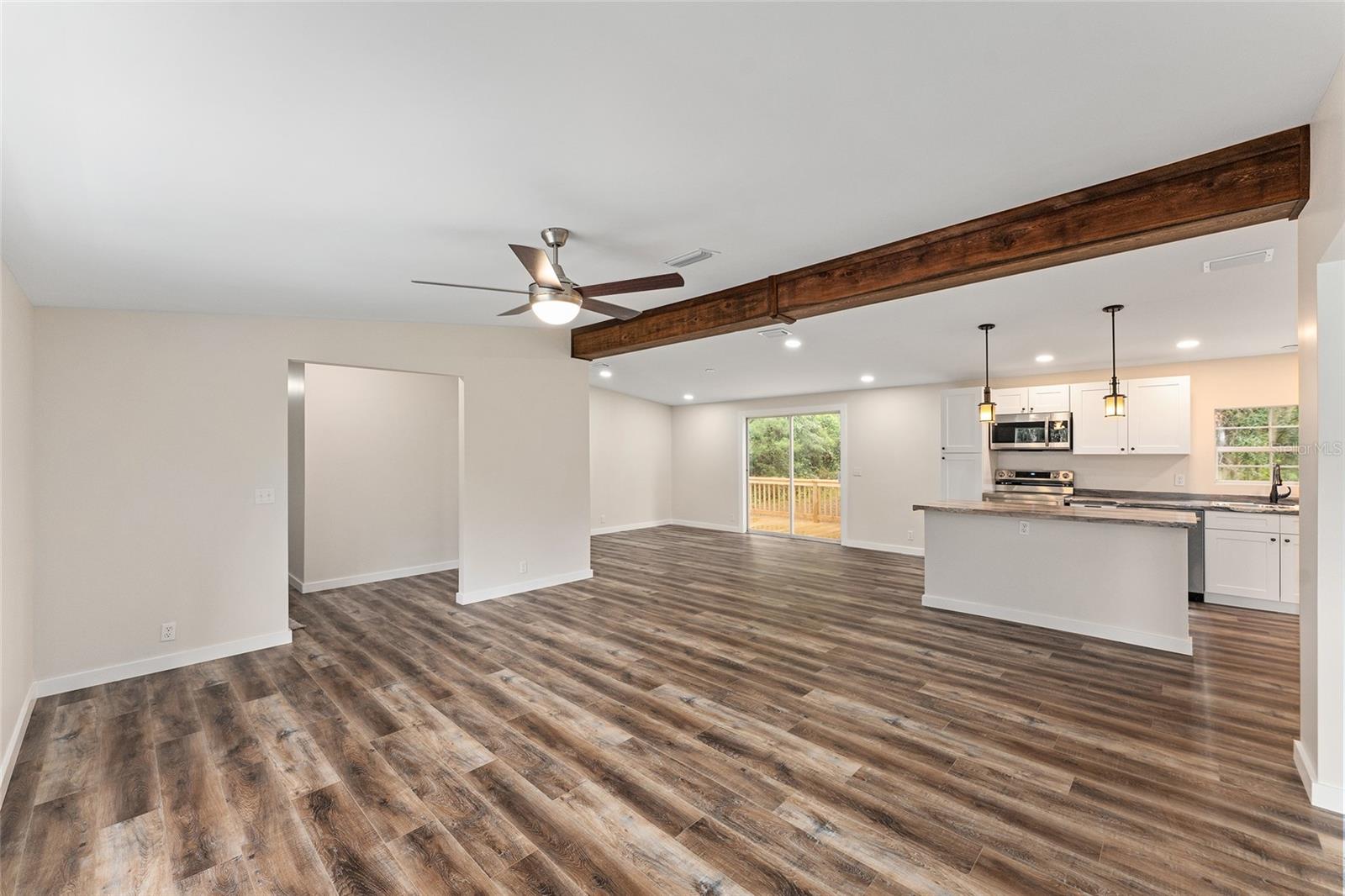 SADDLE BROOK ESTATE - Residential