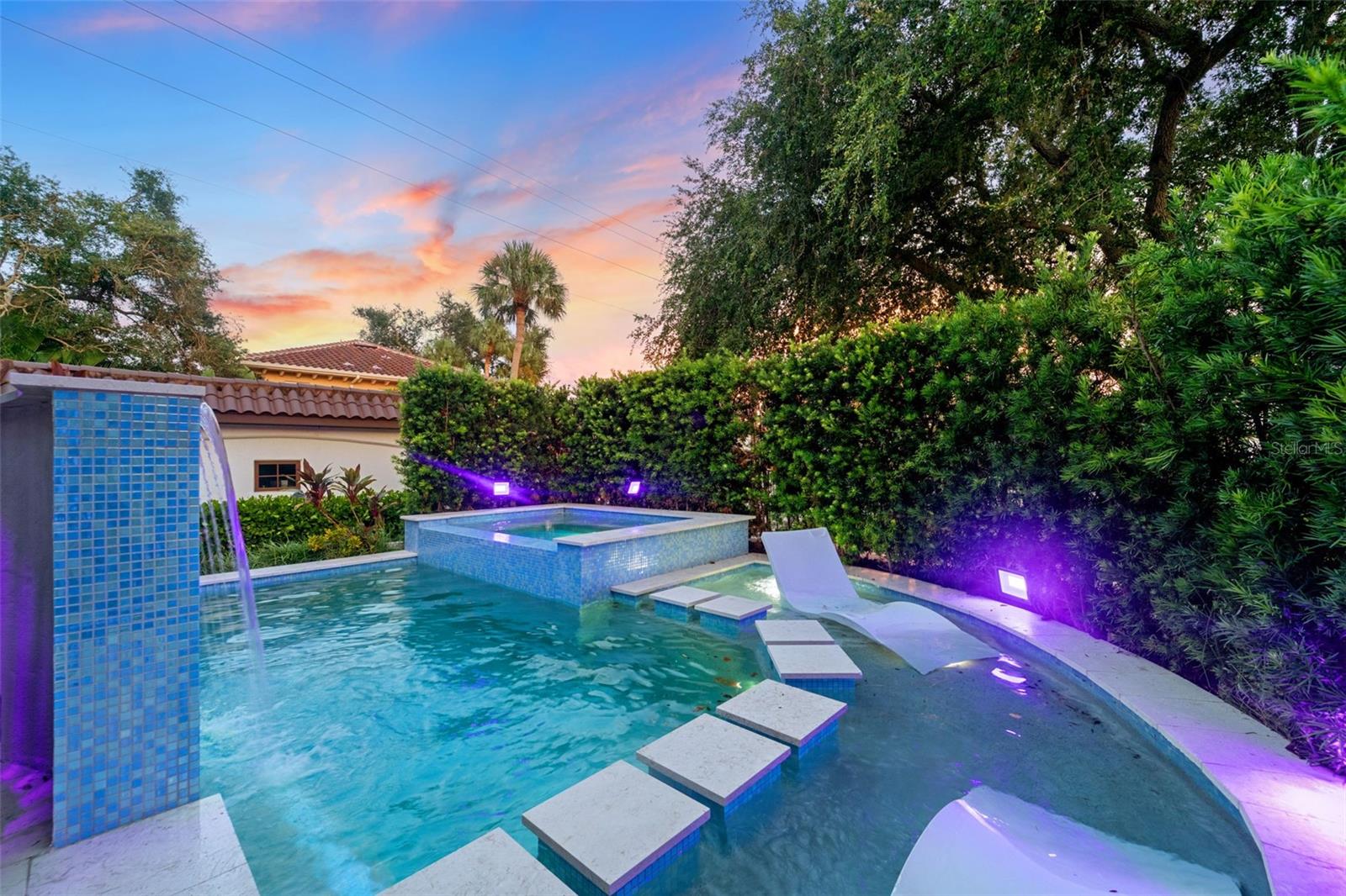 BEACH PARK - Residential Lease