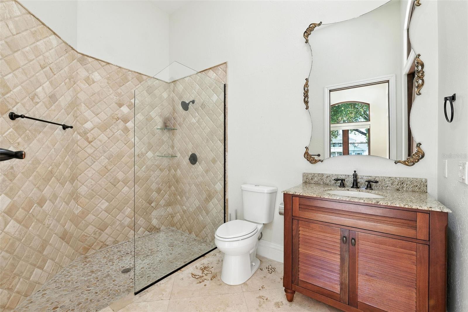 BEACH PARK - Residential Lease