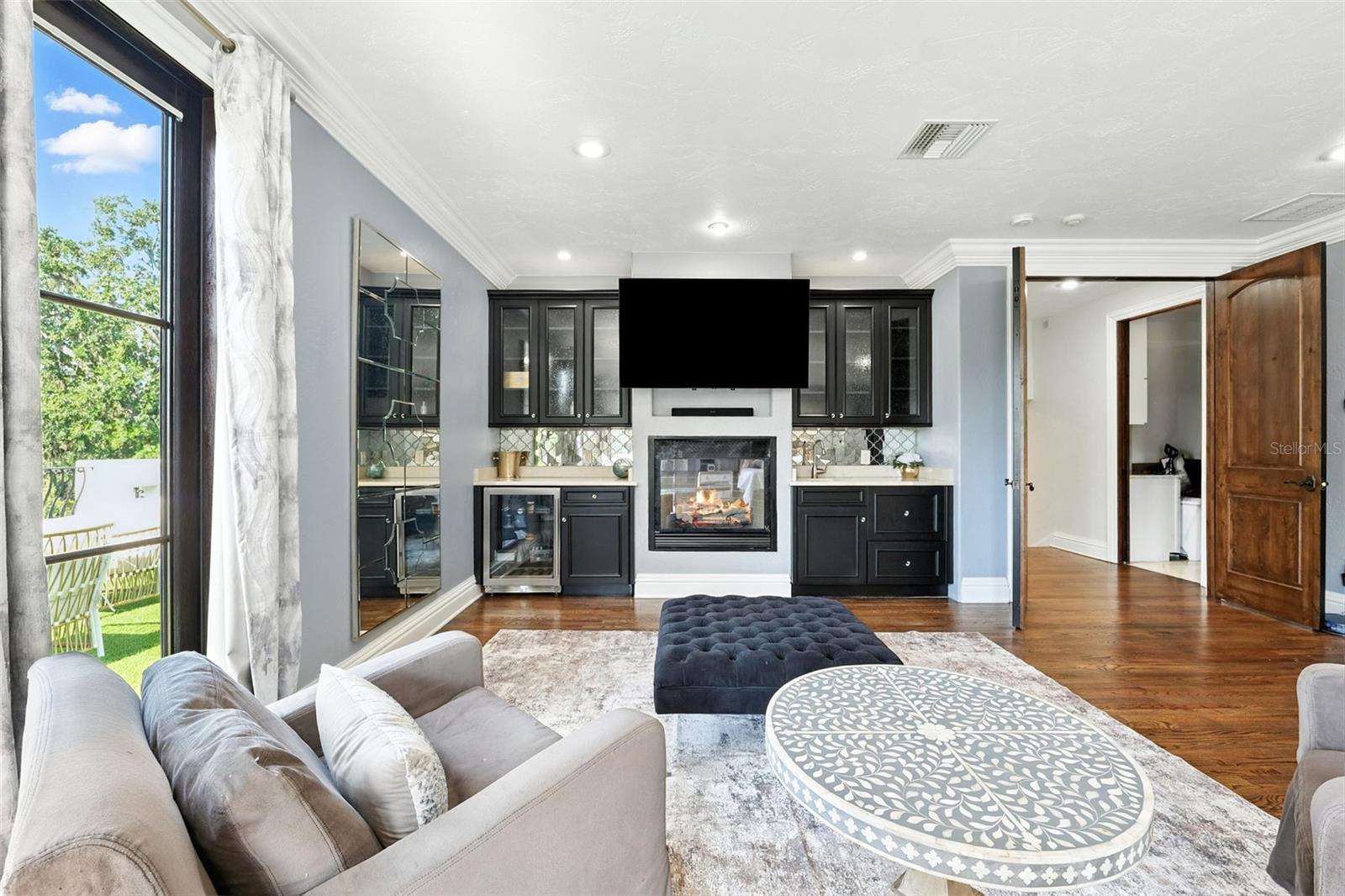 BEACH PARK - Residential Lease