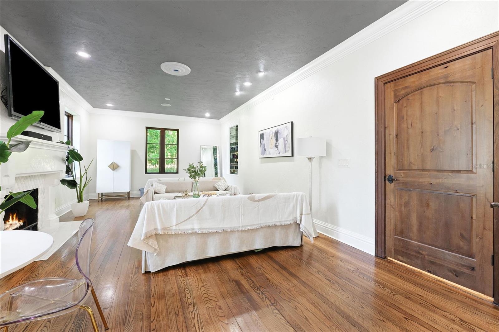 BEACH PARK - Residential Lease