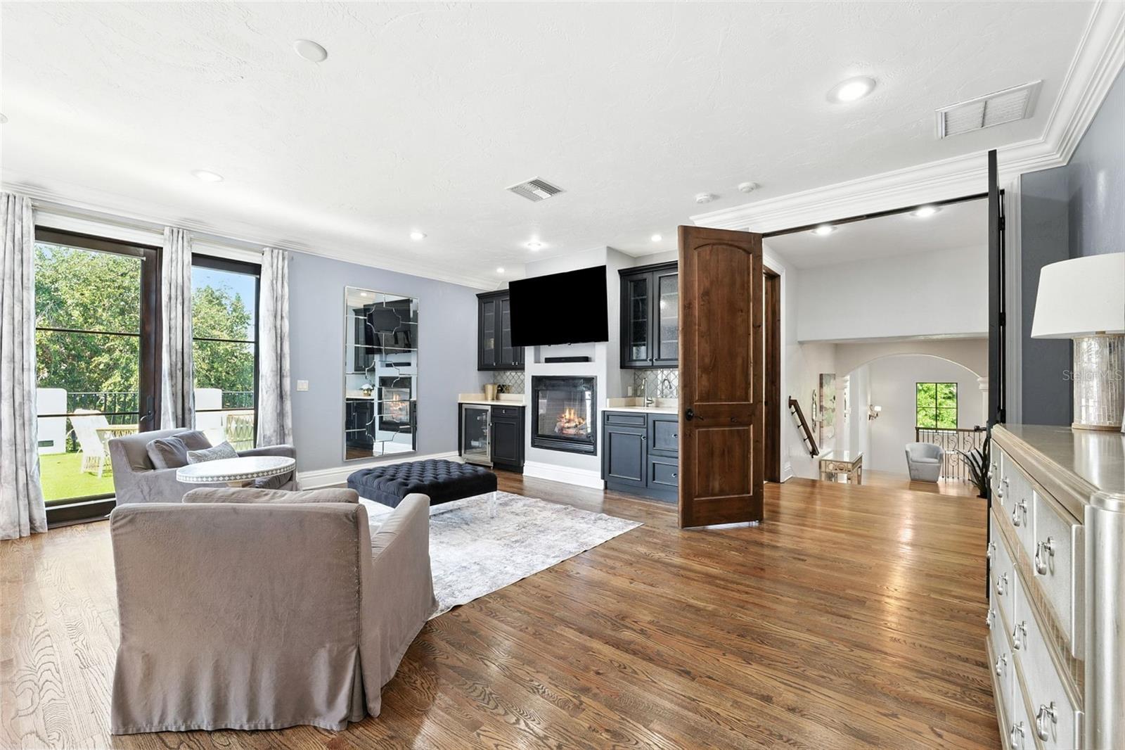 BEACH PARK - Residential Lease
