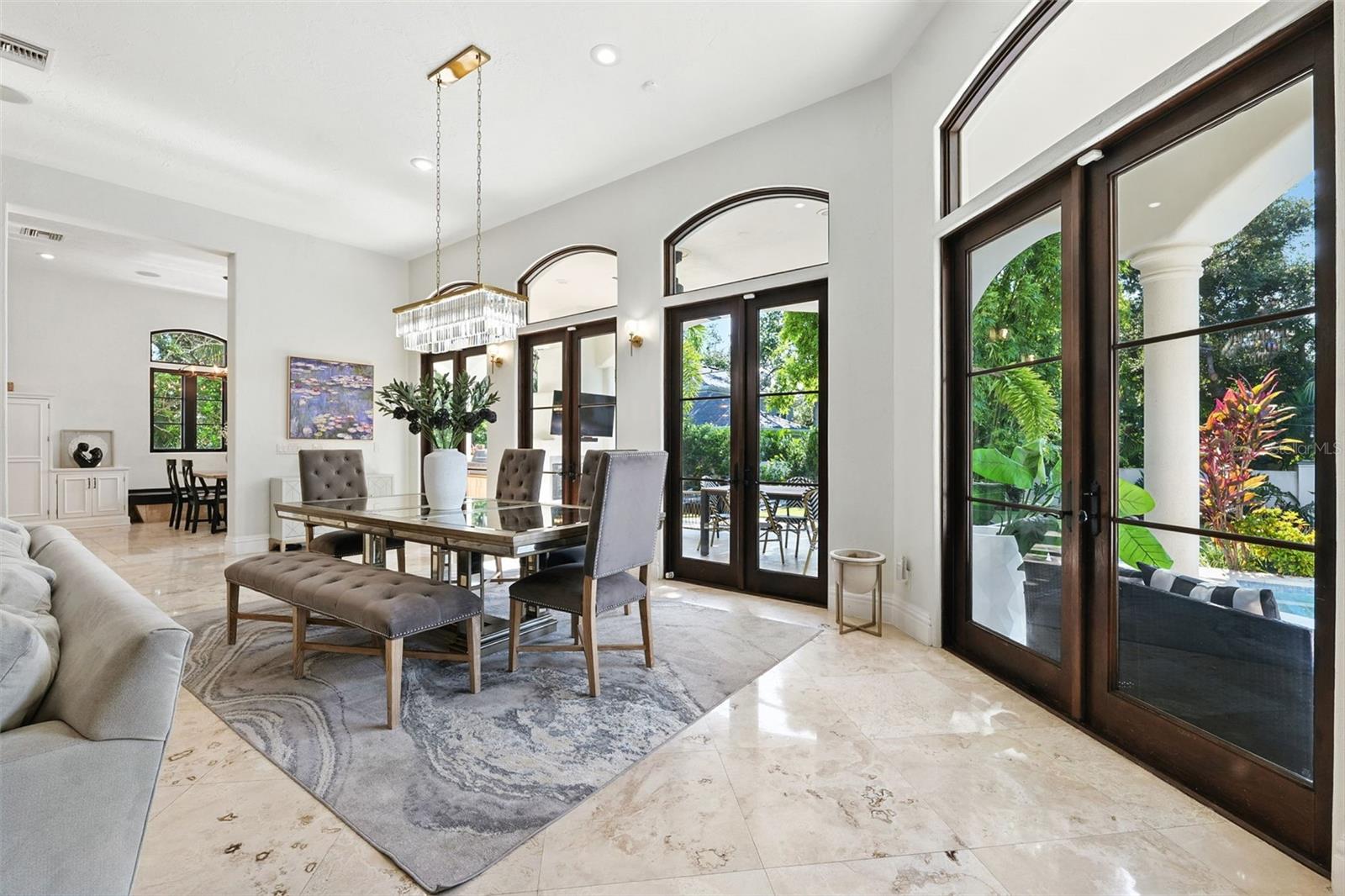 BEACH PARK - Residential Lease