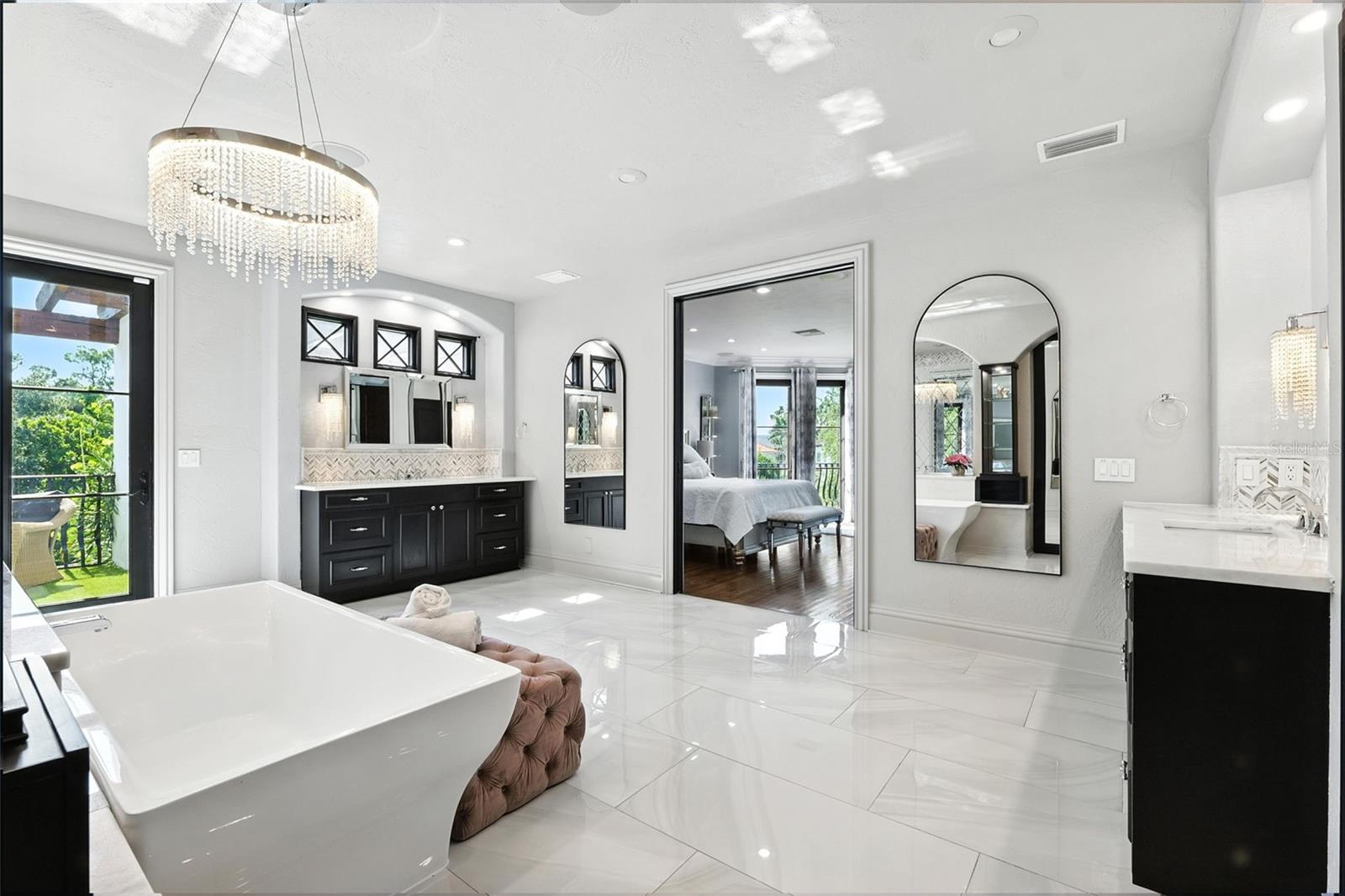 BEACH PARK - Residential Lease