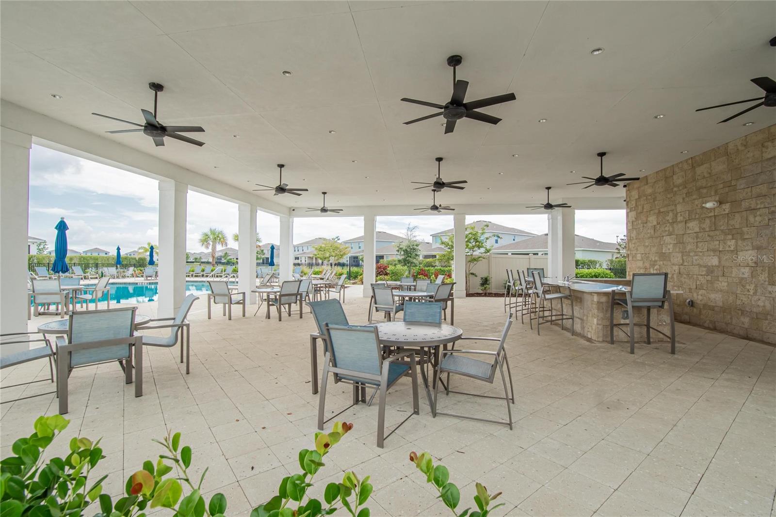 MANGROVE MANOR - Residential