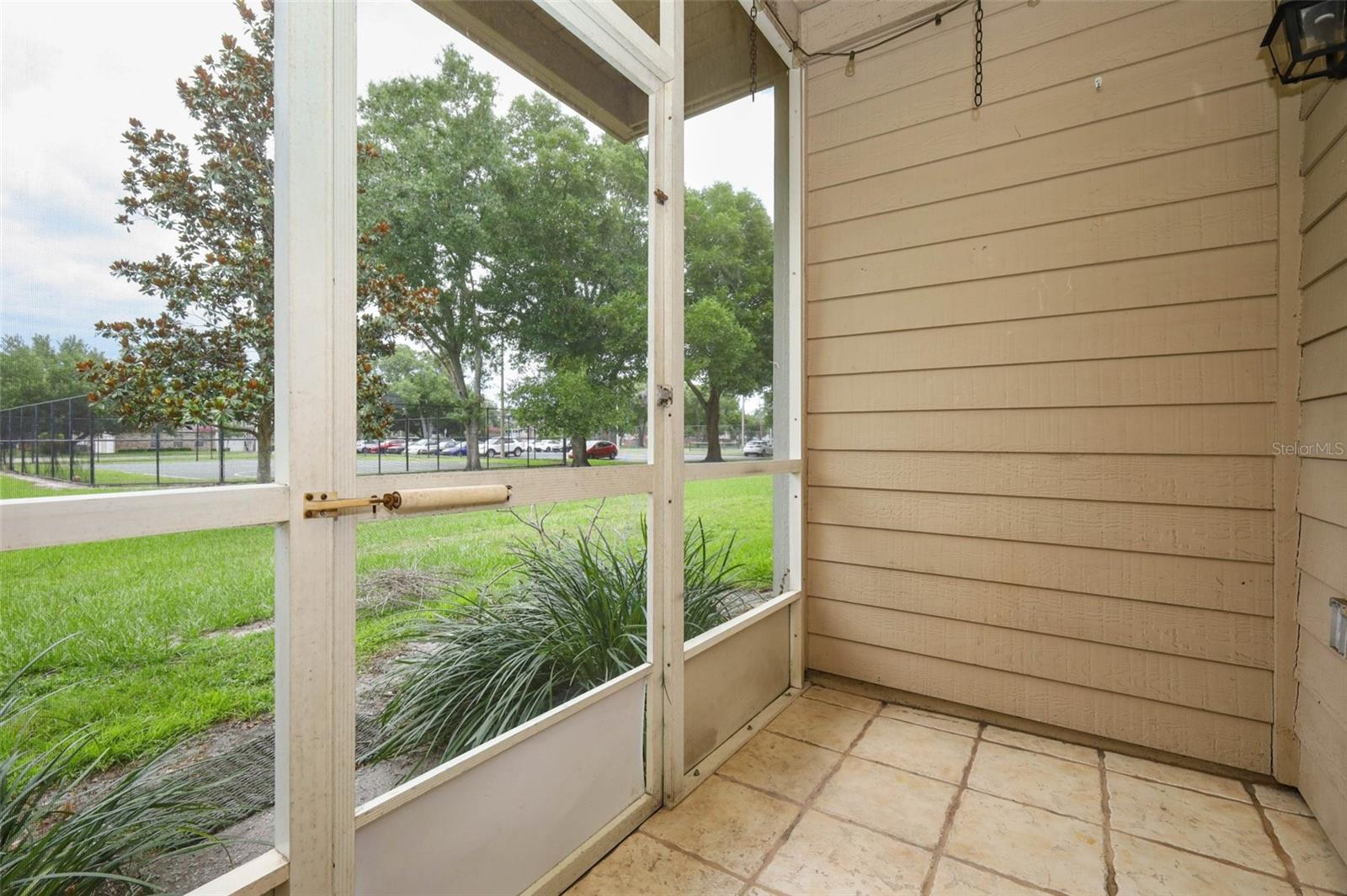 HUNTERS RESERVE 2 A CONDO - Residential