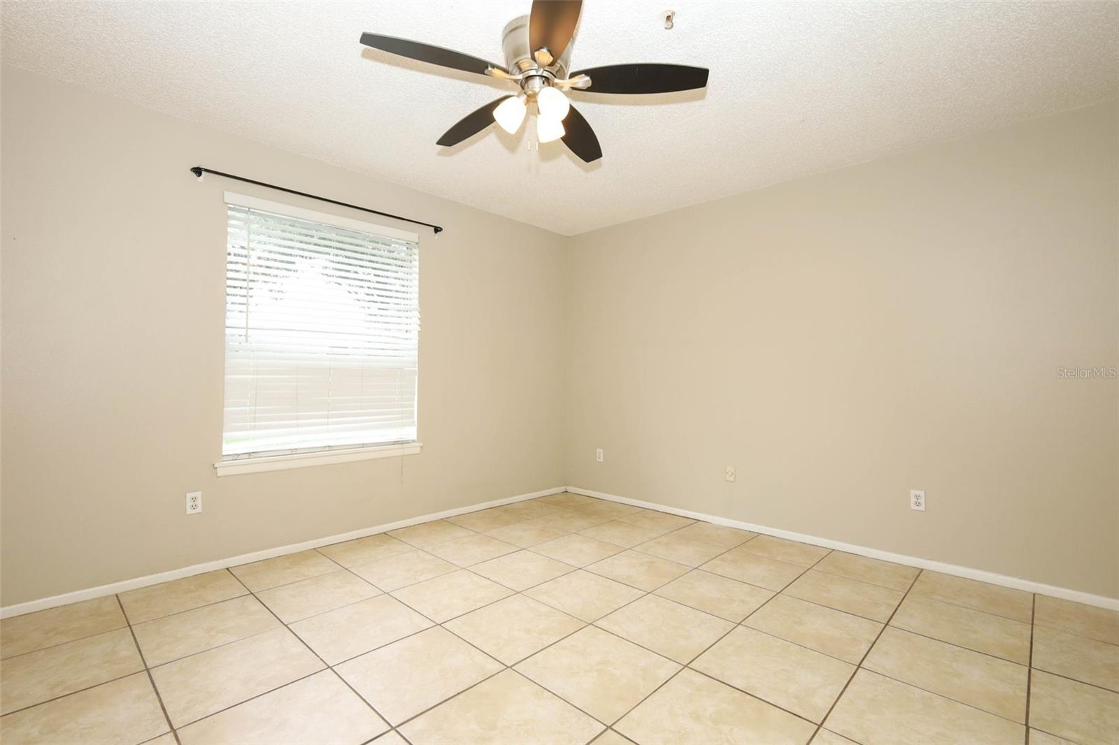 HUNTERS RESERVE 2 A CONDO - Residential