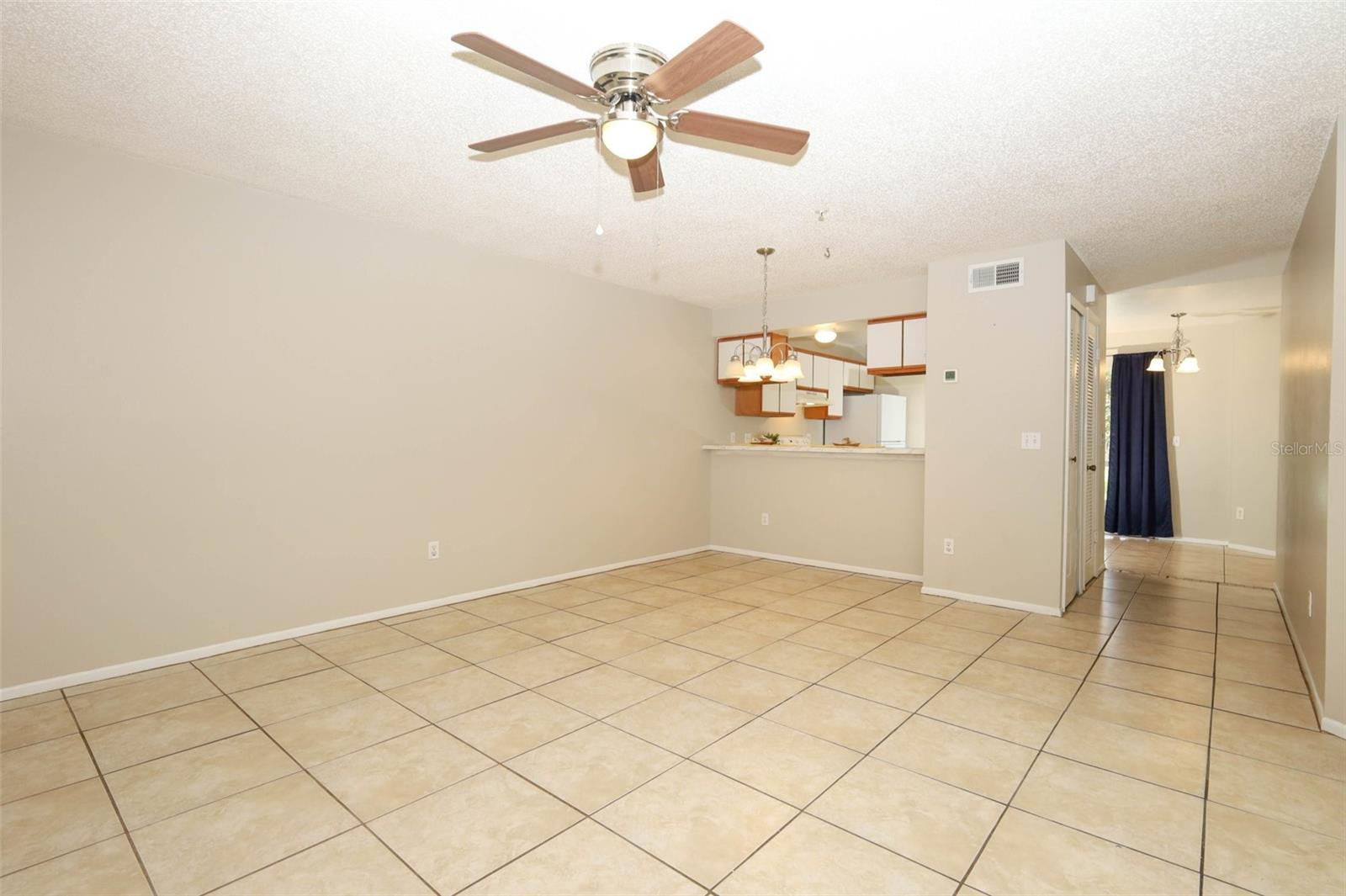 HUNTERS RESERVE 2 A CONDO - Residential