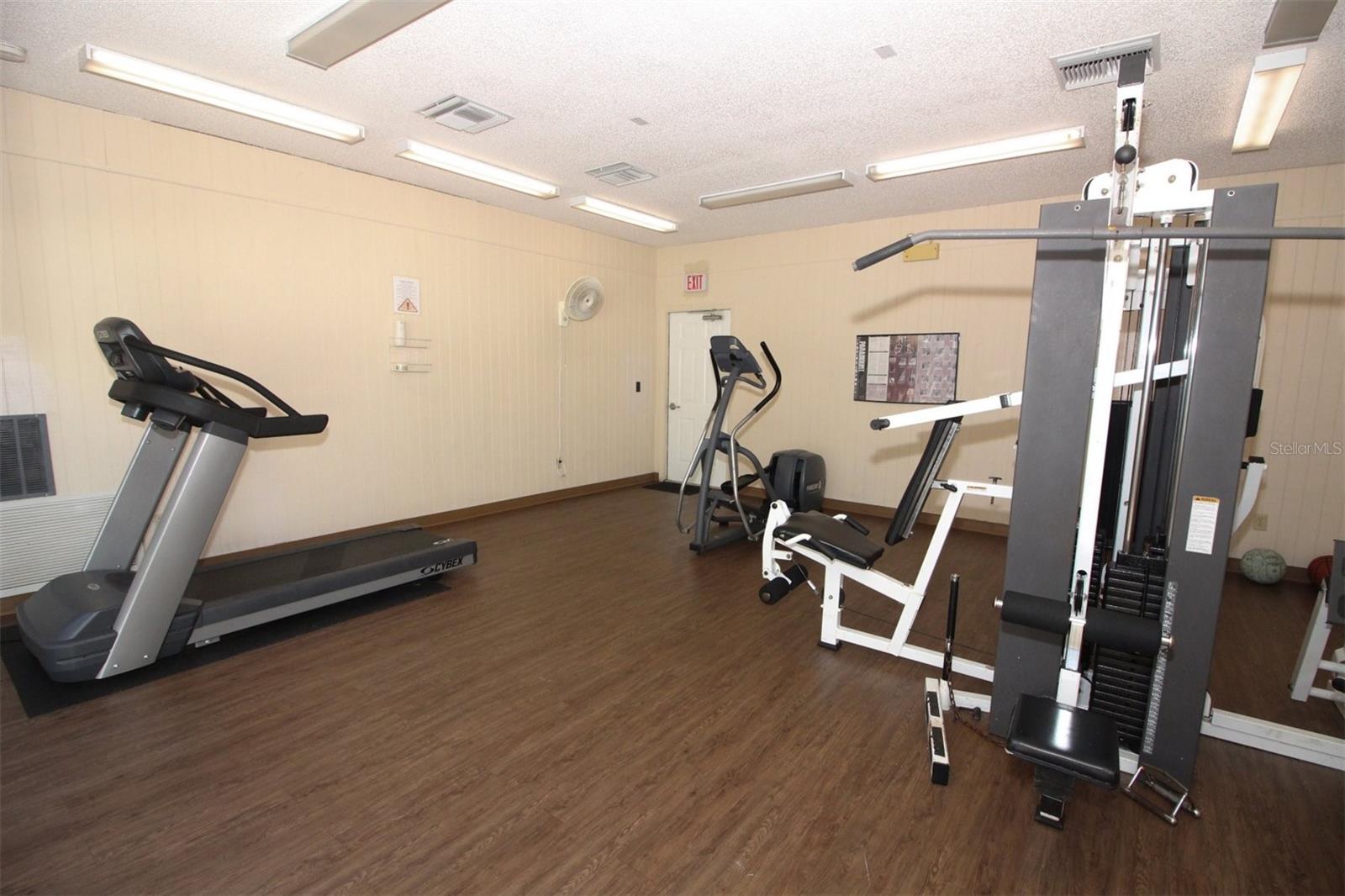 HUNTERS RESERVE 2 A CONDO - Residential