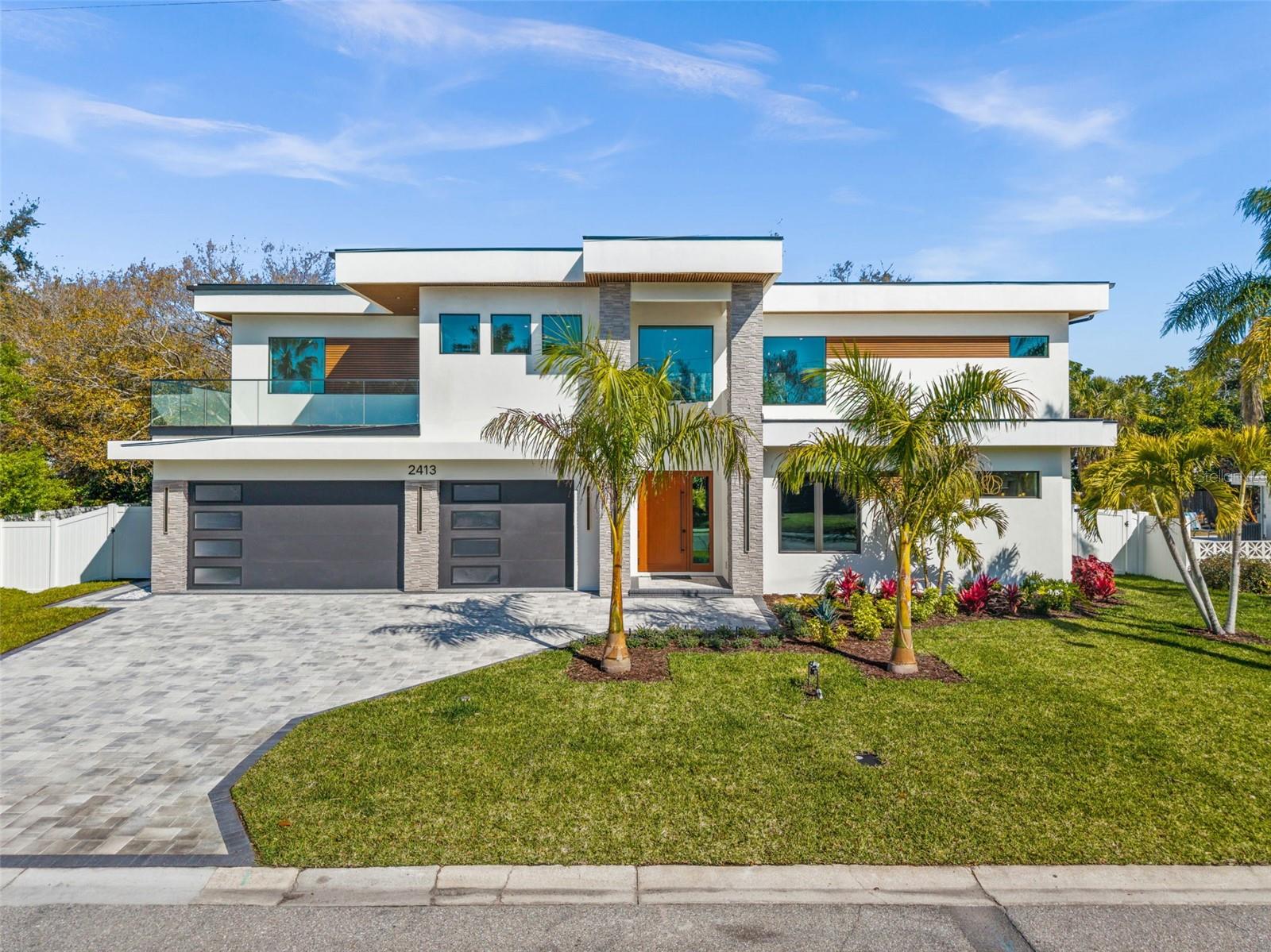 SOUTH GATE - Residential