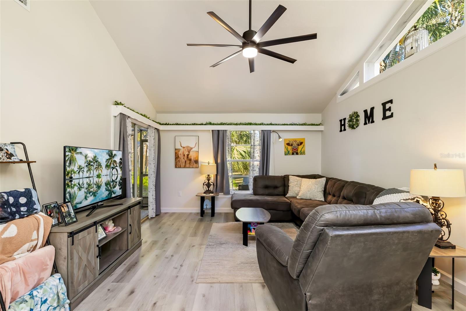 VILLAGE GARDENS PH 1 - Residential
