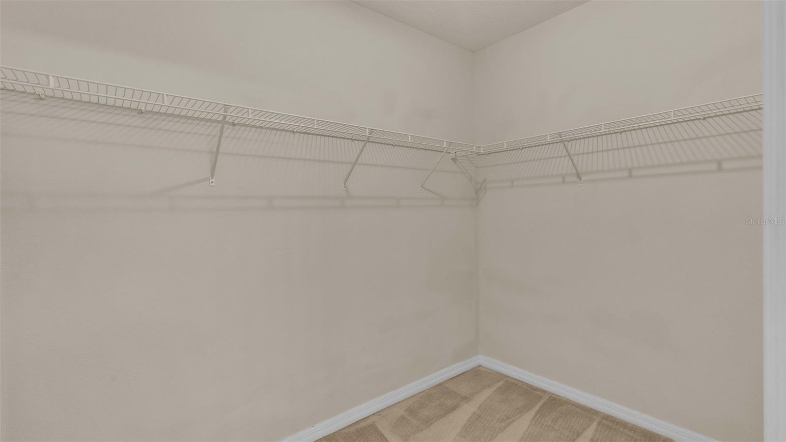 GLENBROOK CHASE - Residential Lease