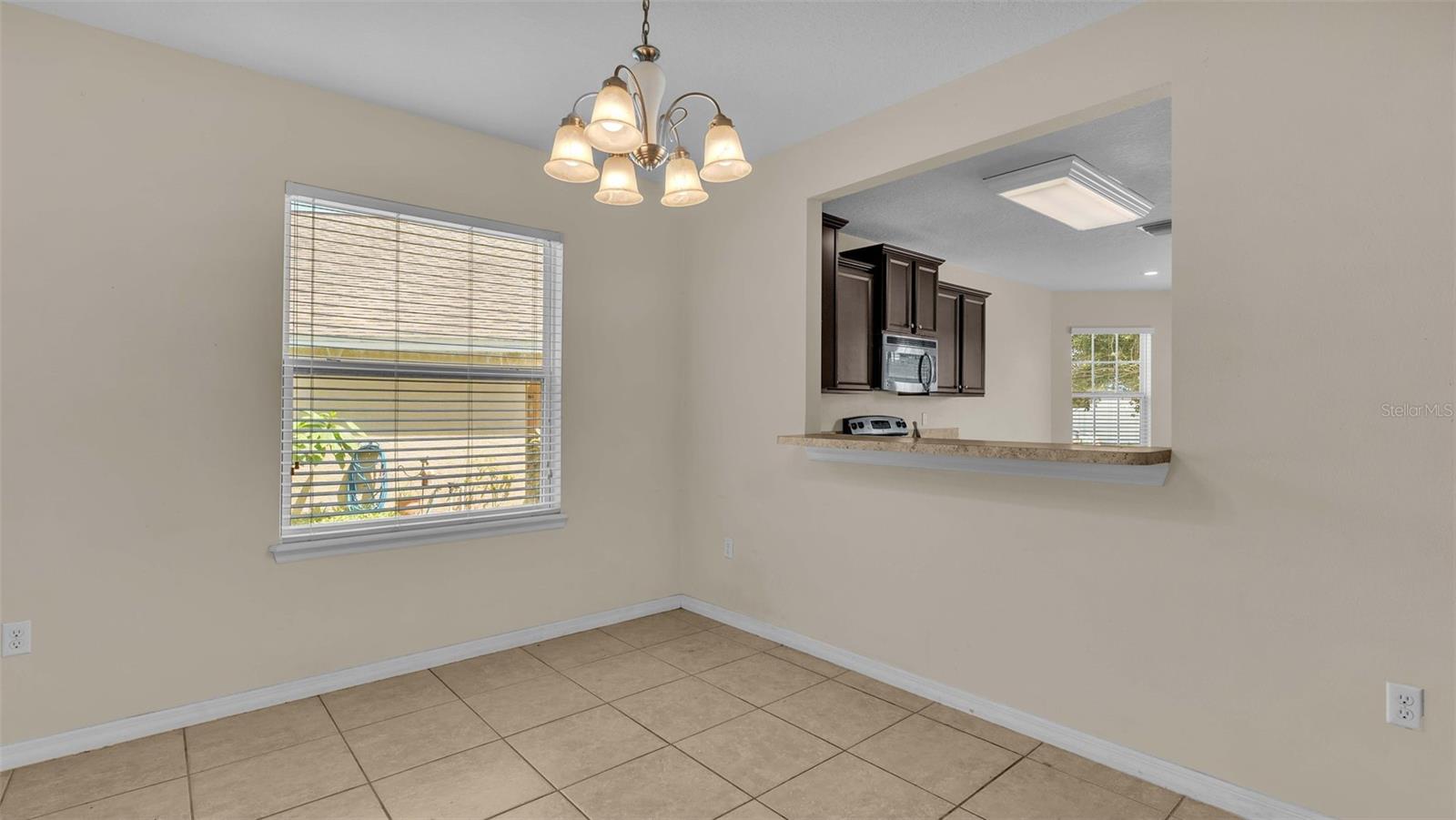 GLENBROOK CHASE - Residential Lease