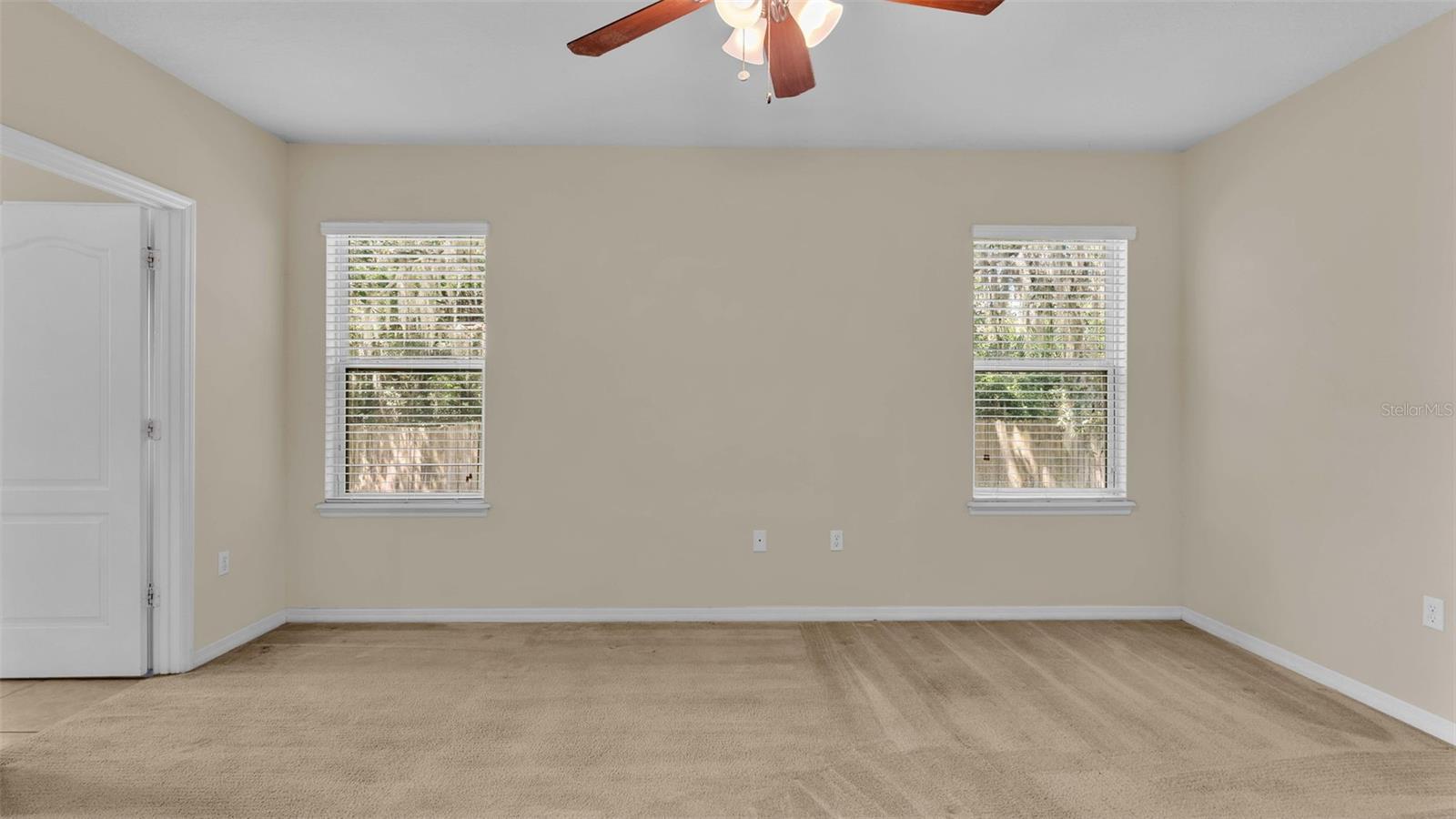 GLENBROOK CHASE - Residential Lease