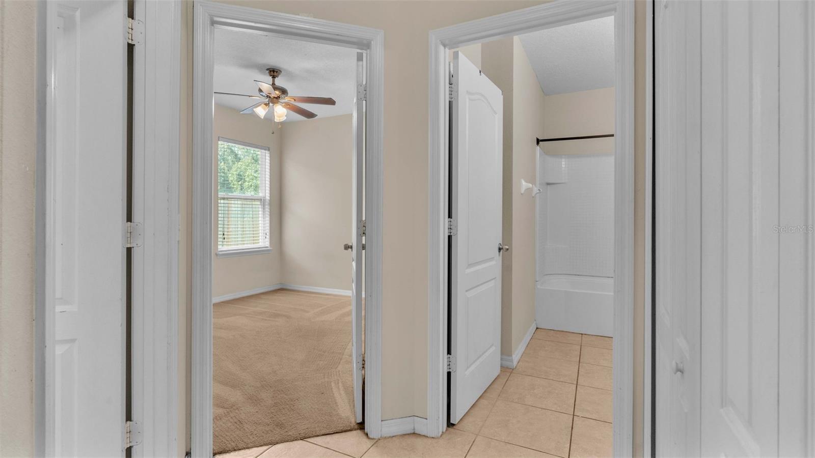 GLENBROOK CHASE - Residential Lease