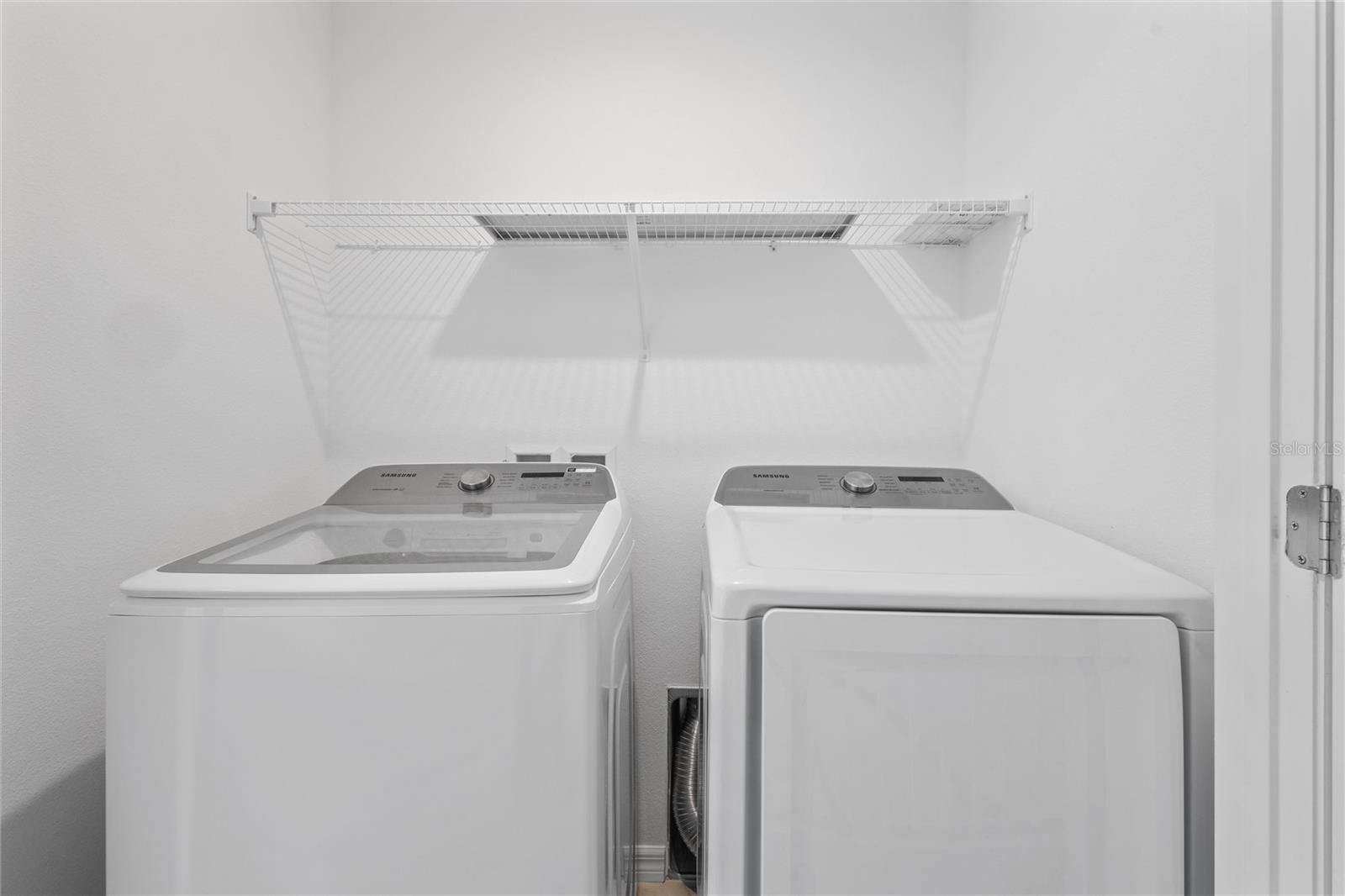 RANDAL WALK - Residential Lease