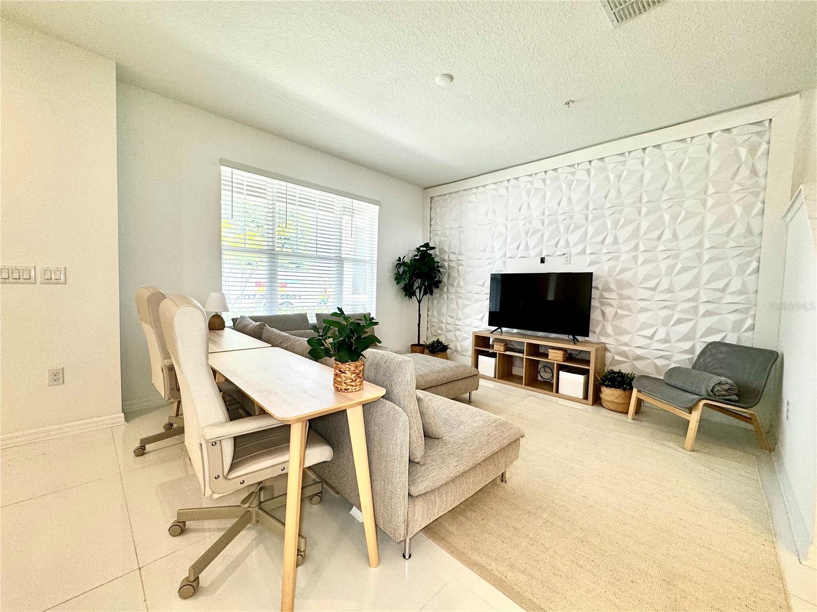RANDAL WALK - Residential Lease