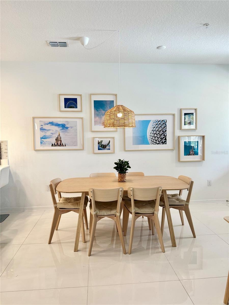 RANDAL WALK - Residential Lease