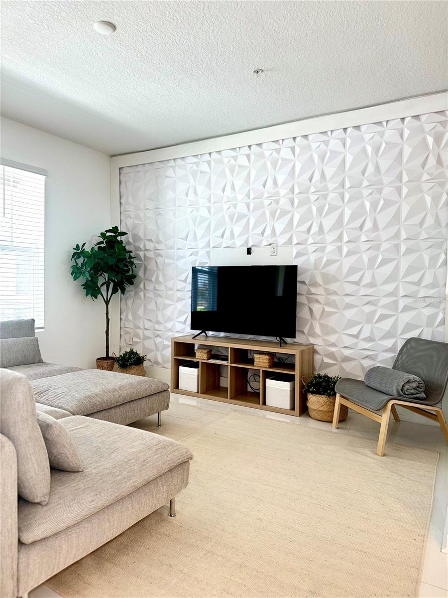RANDAL WALK - Residential Lease