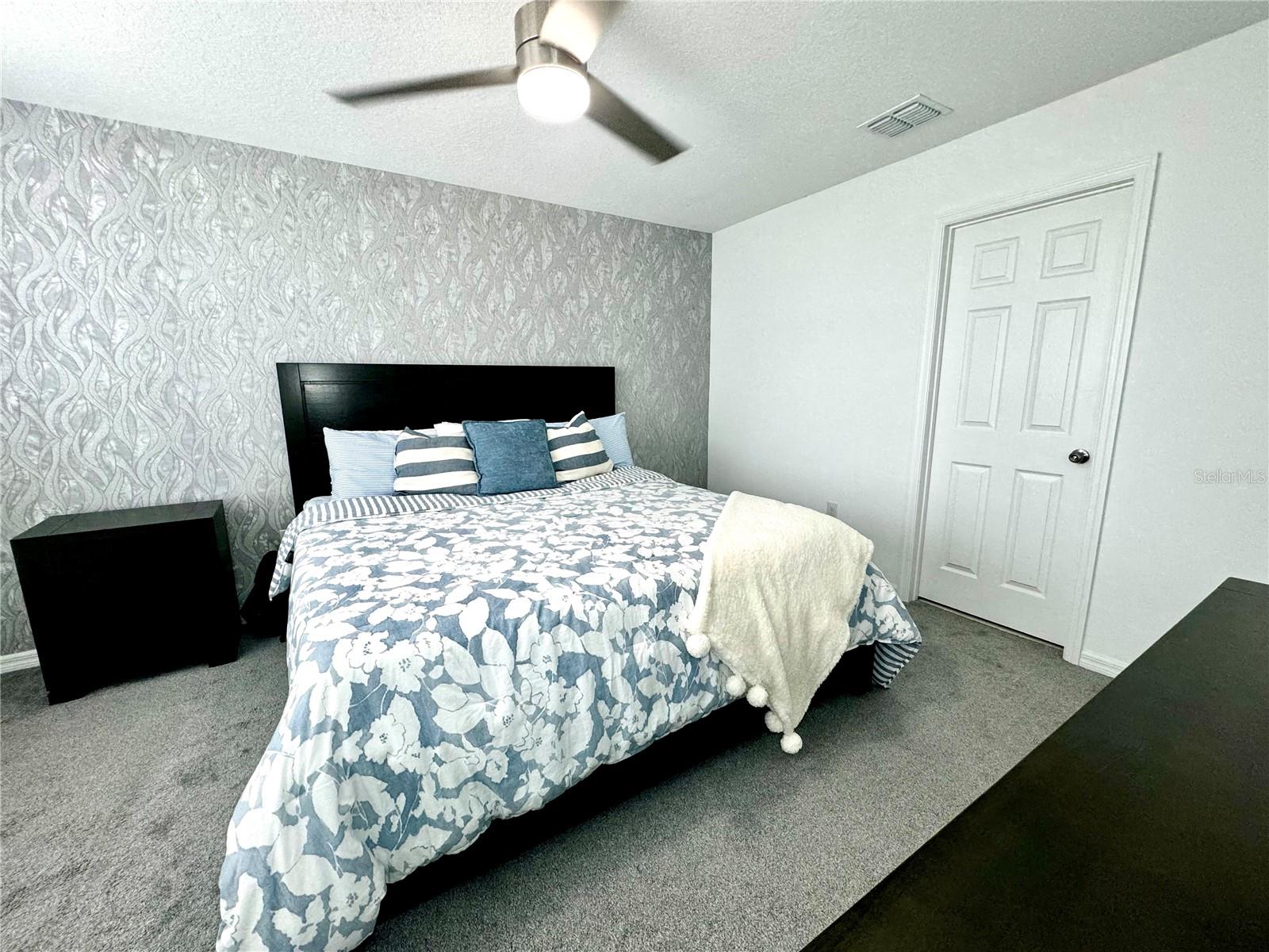 RANDAL WALK - Residential Lease