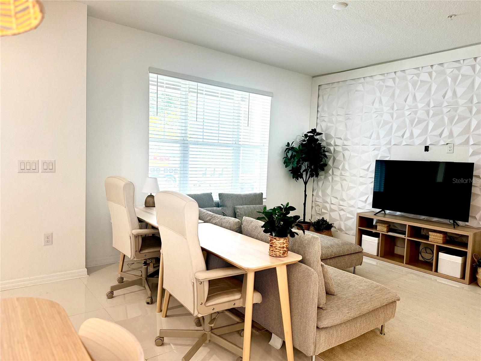 RANDAL WALK - Residential Lease