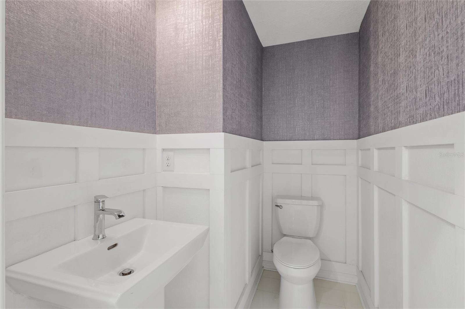 RANDAL WALK - Residential Lease