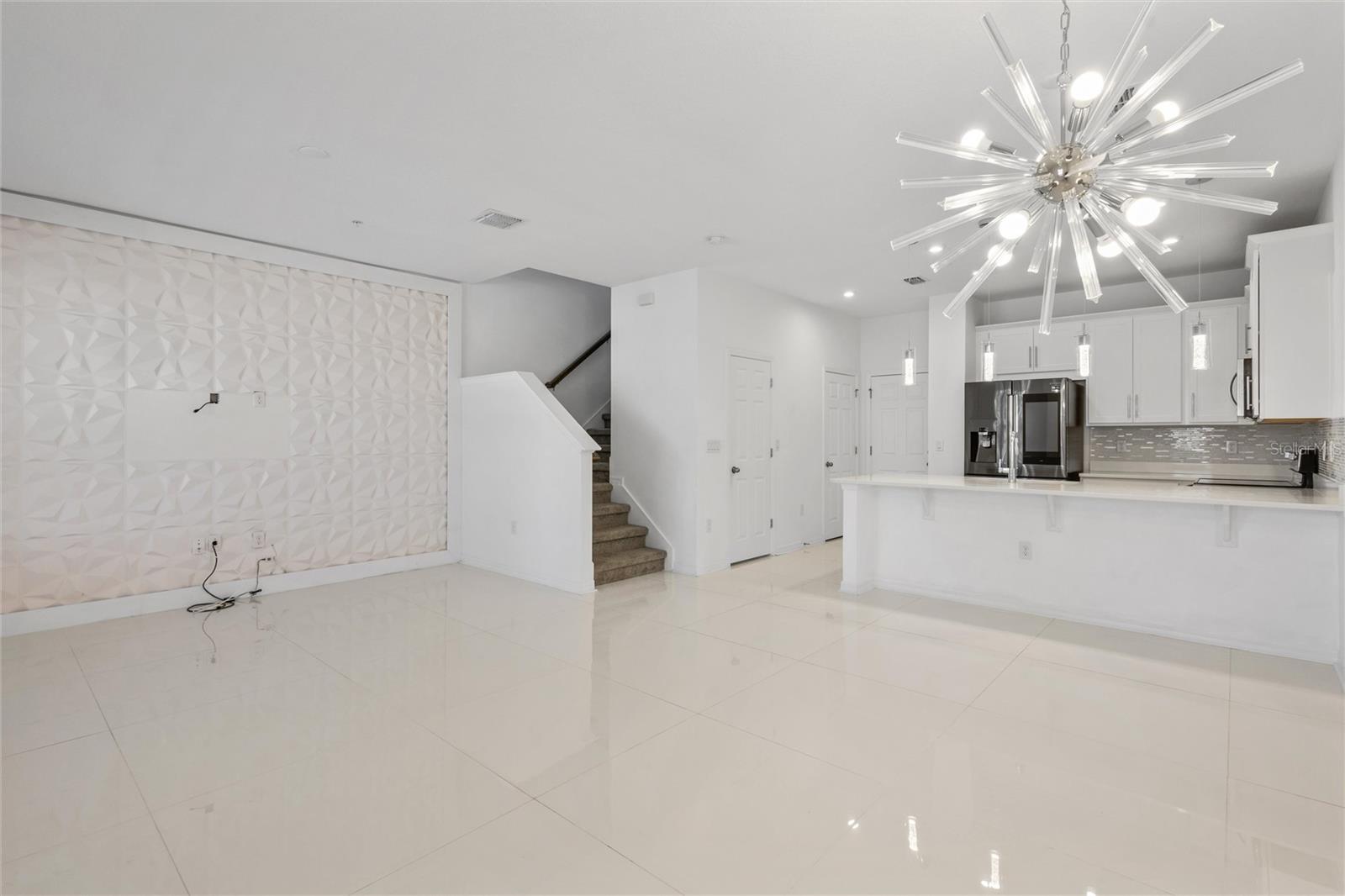 RANDAL WALK - Residential Lease