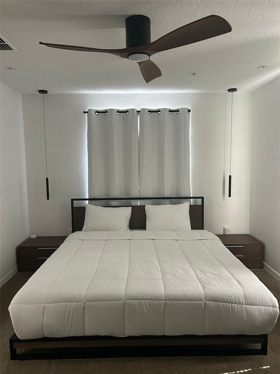 OAK RDG CONDO PH 3 - Residential
