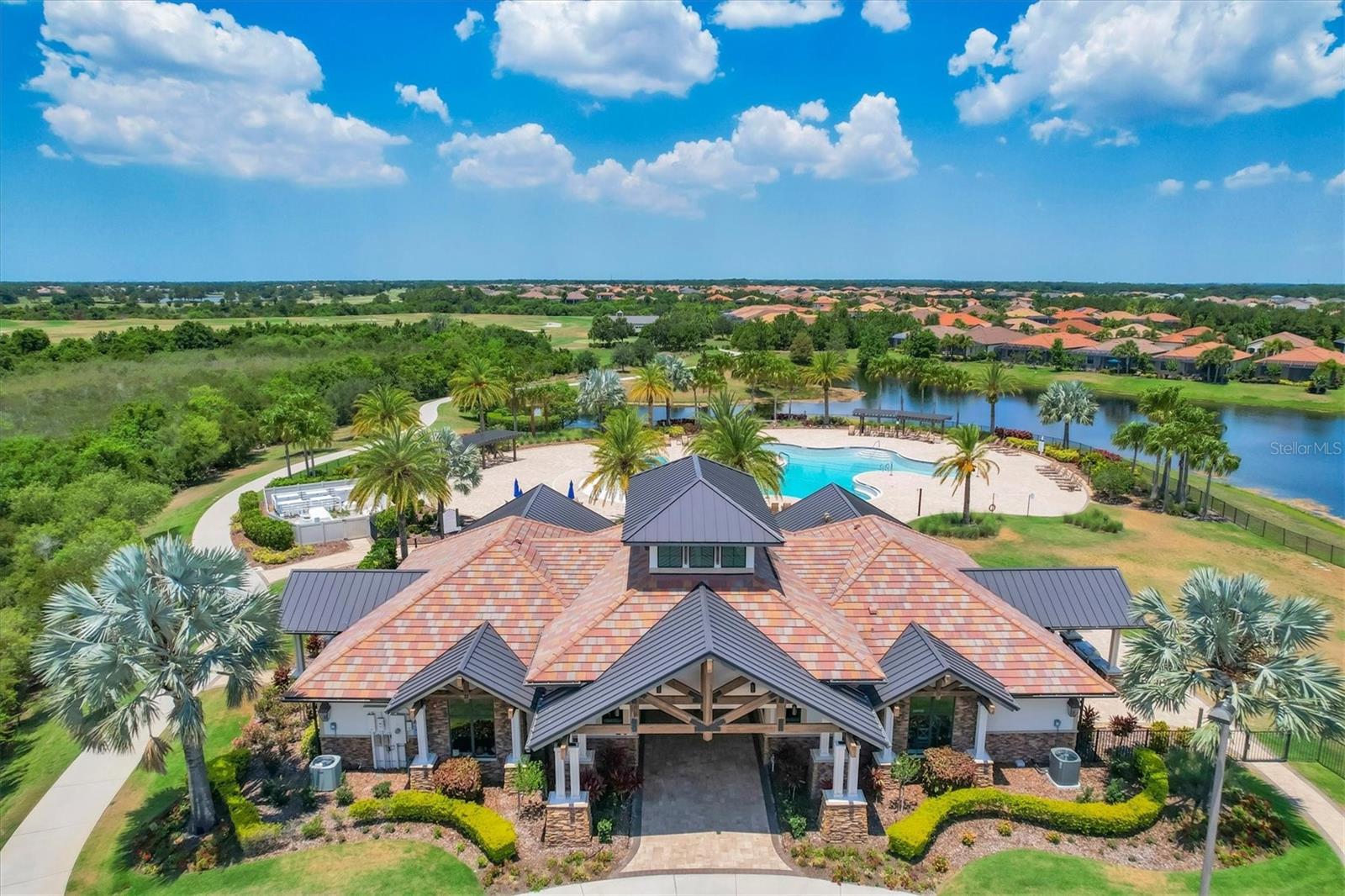 COUNTRY CLUB EAST AT LAKEWOOD RANCH - Residential