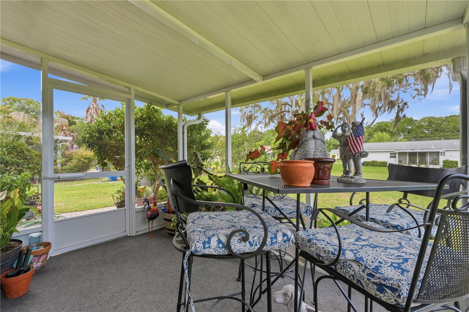 PALM CAY - Residential