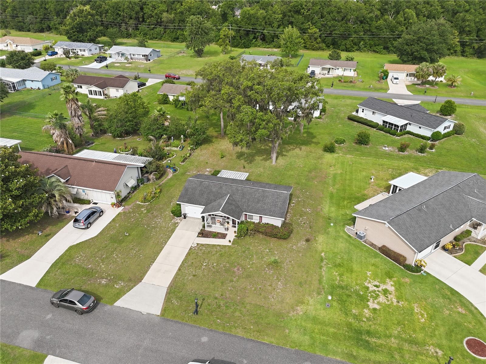 PALM CAY - Residential