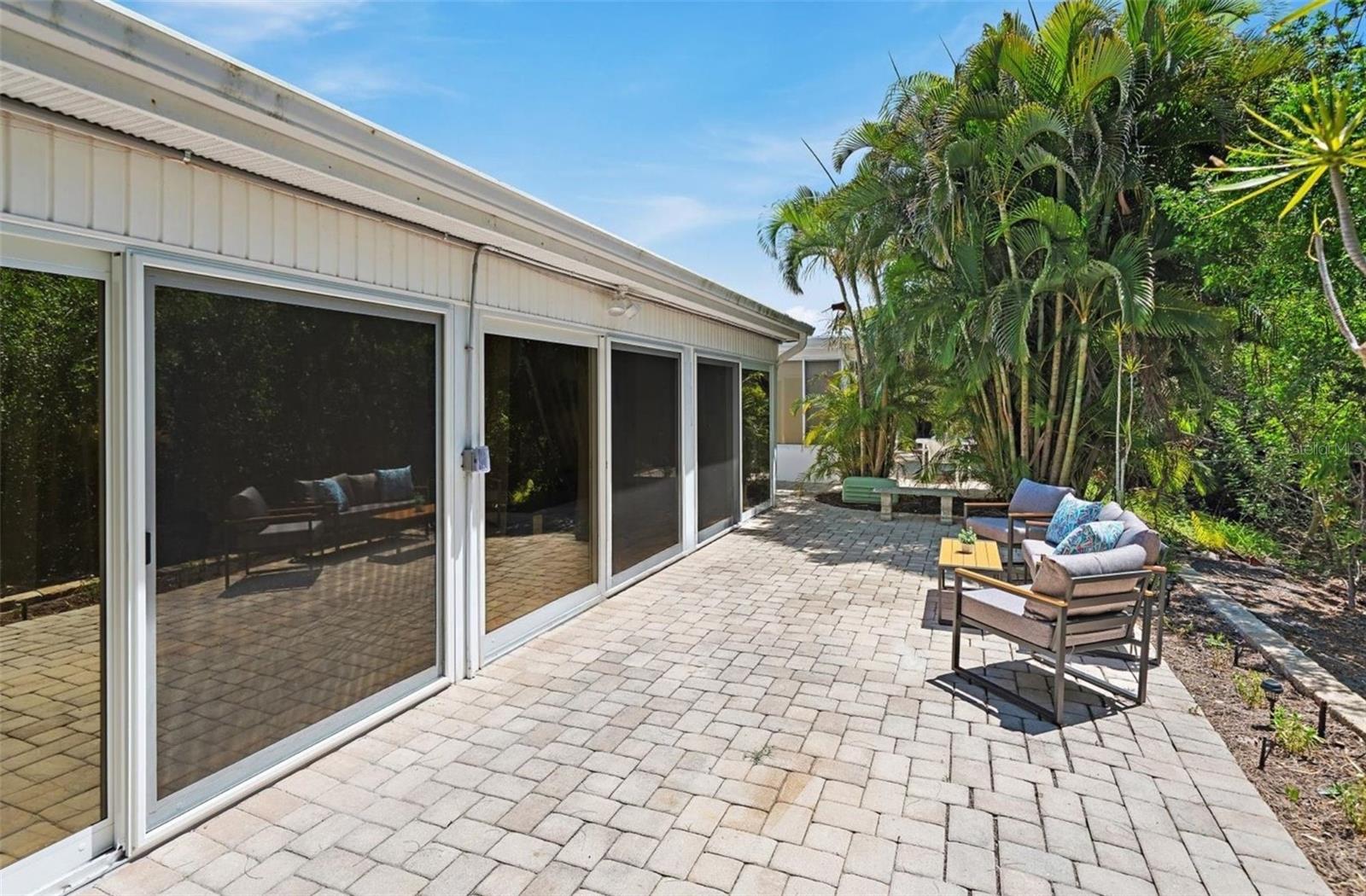 SPANISH MAIN YACHT CLUB CONDO - Residential