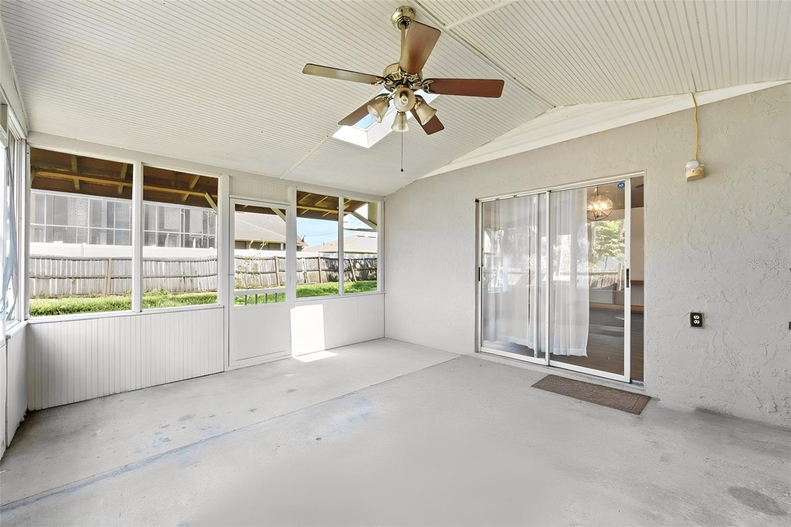 DELTONA LAKES UN 40 - Residential
