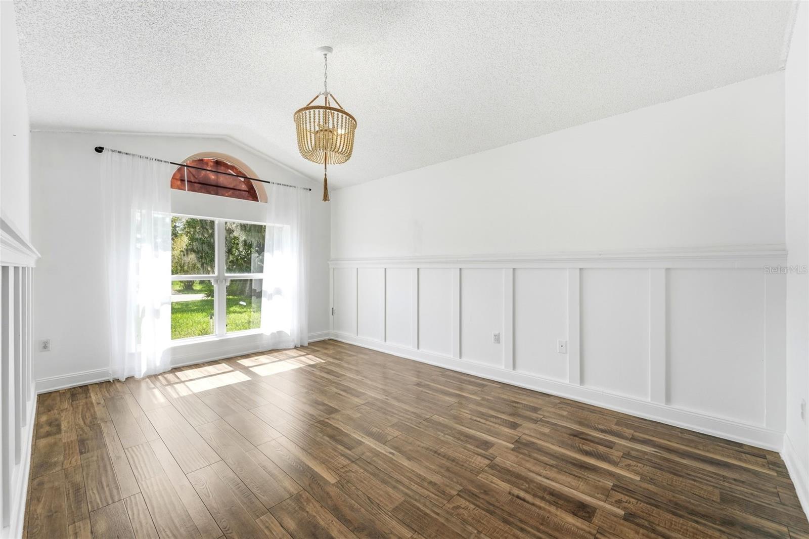 DELTONA LAKES UN 40 - Residential