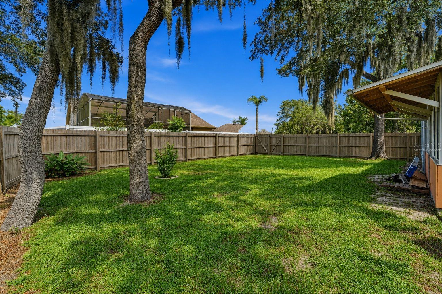 DELTONA LAKES UN 40 - Residential
