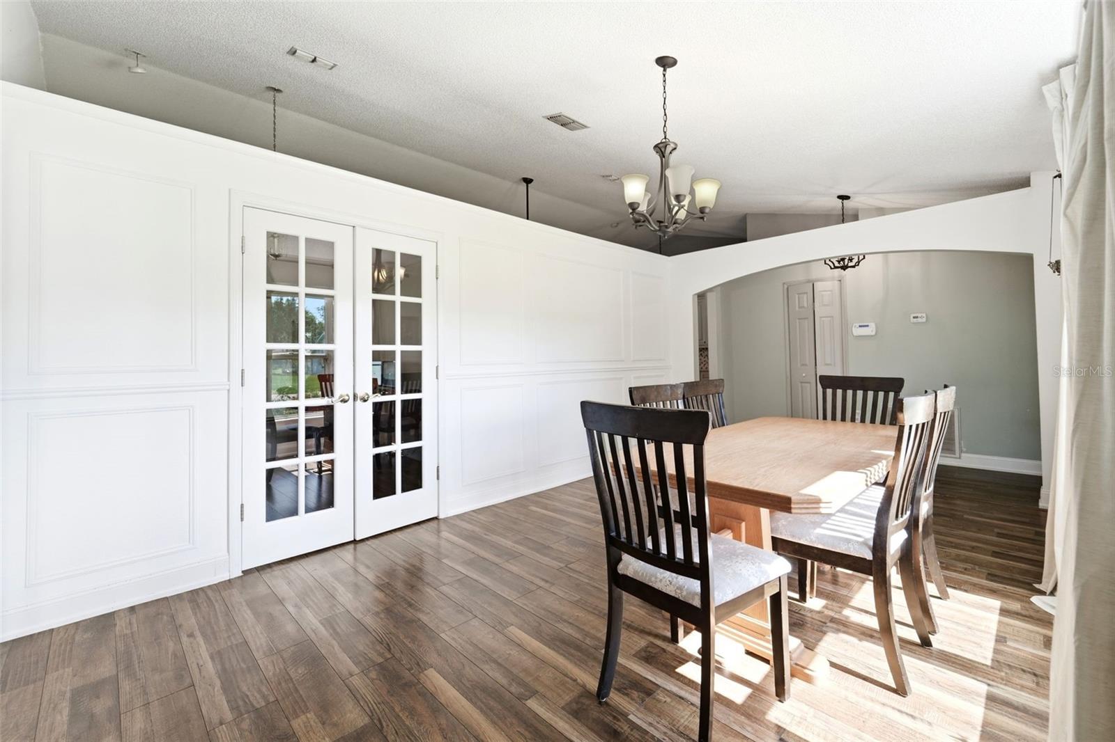 DELTONA LAKES UN 40 - Residential