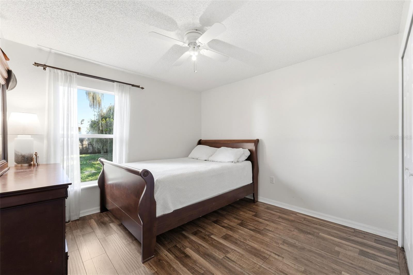 DELTONA LAKES UN 40 - Residential
