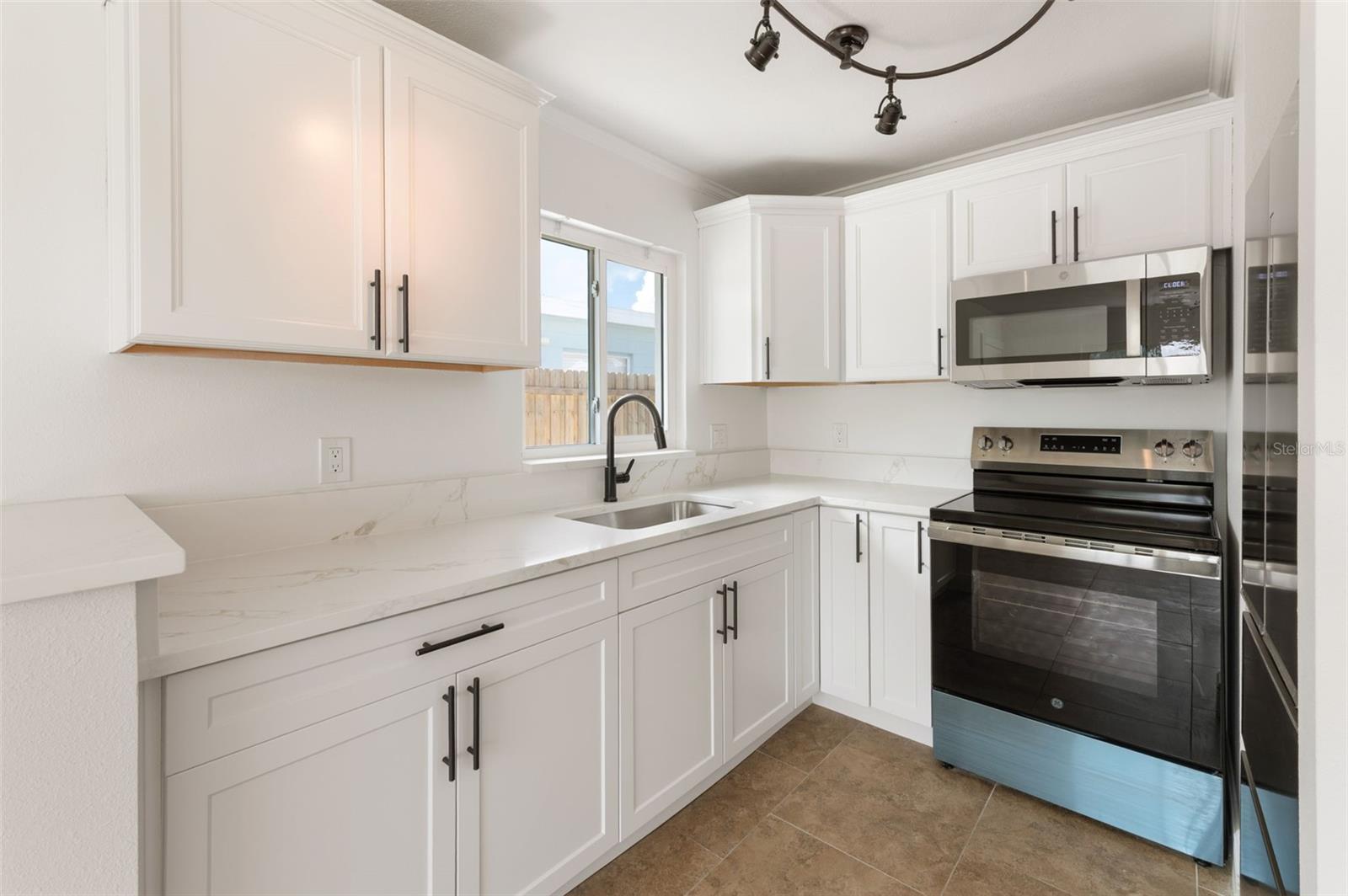GULF SHORES 5TH ADD - Residential