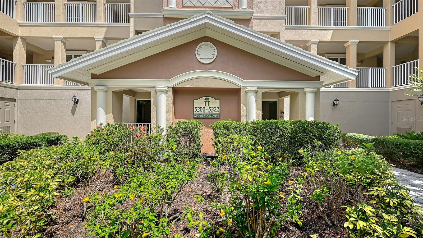 GRANDE OAKS PRESERVE - Residential