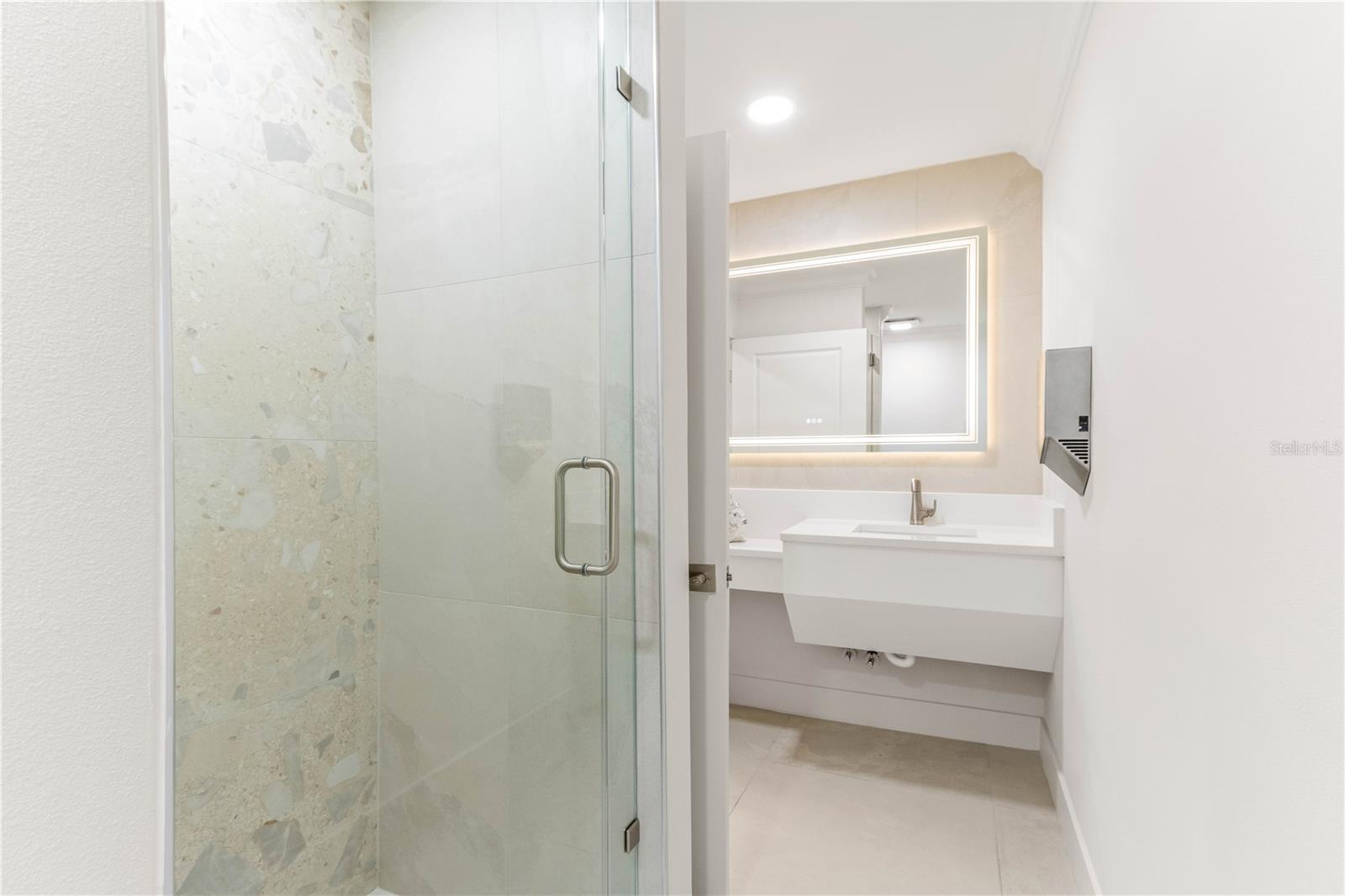 CLEARWATER SAND KEY - Residential