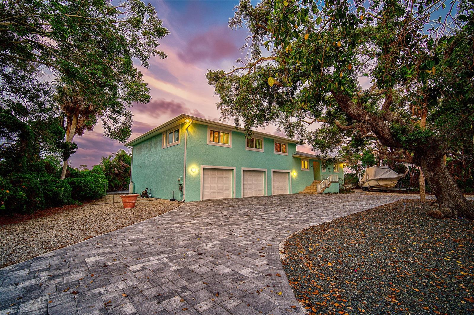 MANASOTA KEY - Residential