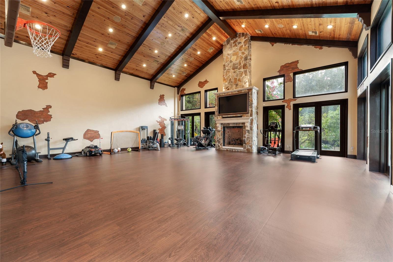 WATERS EDGE BOCA POINTE AT TURTLE CREEK - Residential