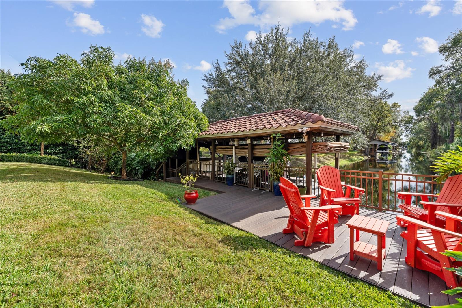 WATERS EDGE BOCA POINTE AT TURTLE CREEK - Residential