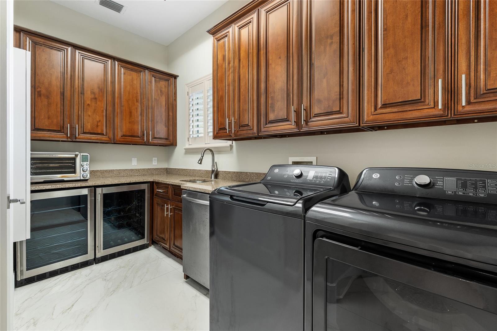 WATERS EDGE BOCA POINTE AT TURTLE CREEK - Residential