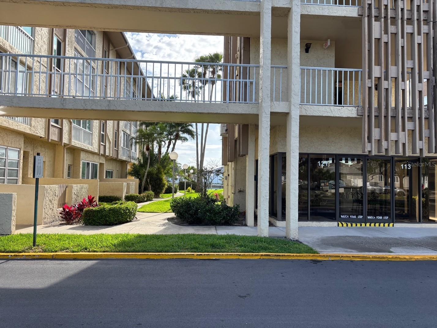 ISLANDER THE CONDO - Residential