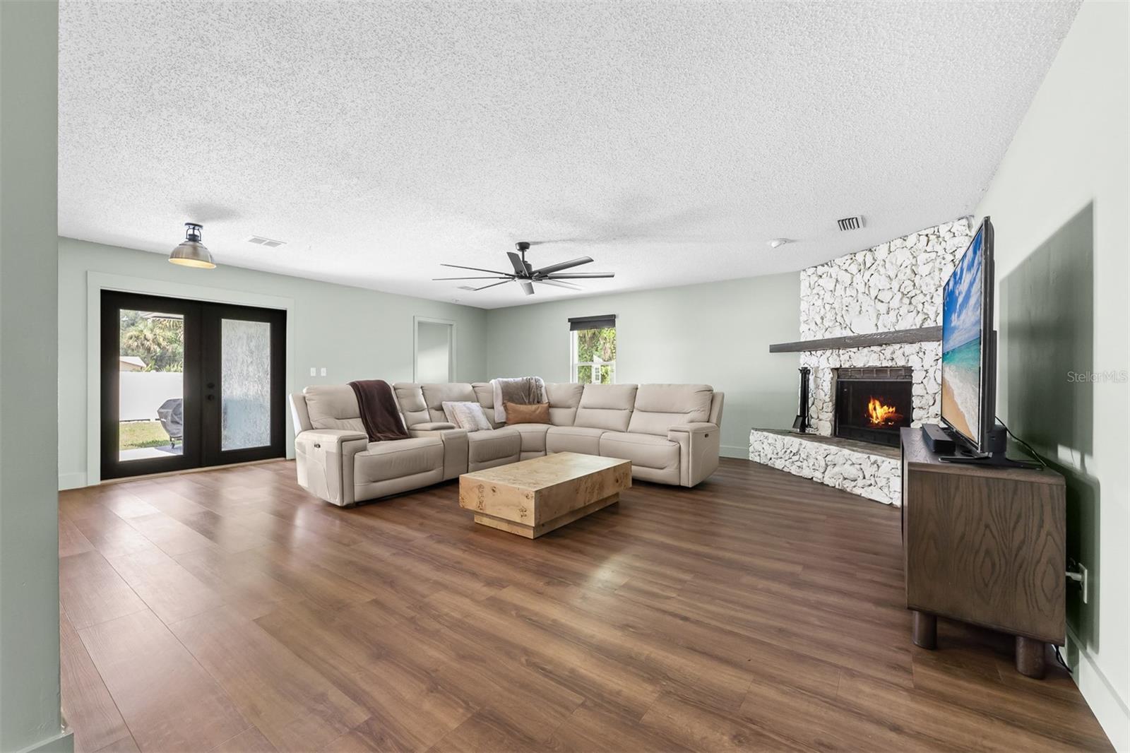 FLORIDA SHORES 01 - Residential